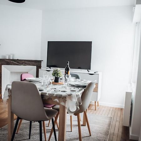 Appartement Neuf, Moderne Et Confortable! Ernee Ngoại thất bức ảnh