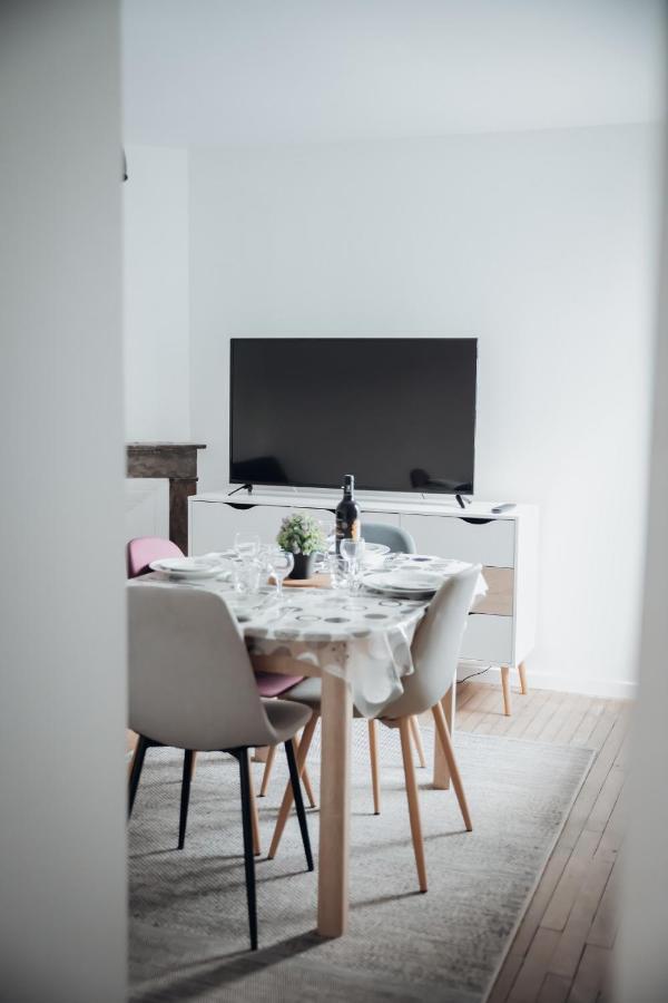 Appartement Neuf, Moderne Et Confortable! Ernee Ngoại thất bức ảnh