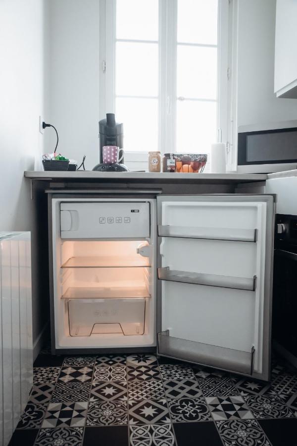 Appartement Neuf, Moderne Et Confortable! Ernee Ngoại thất bức ảnh