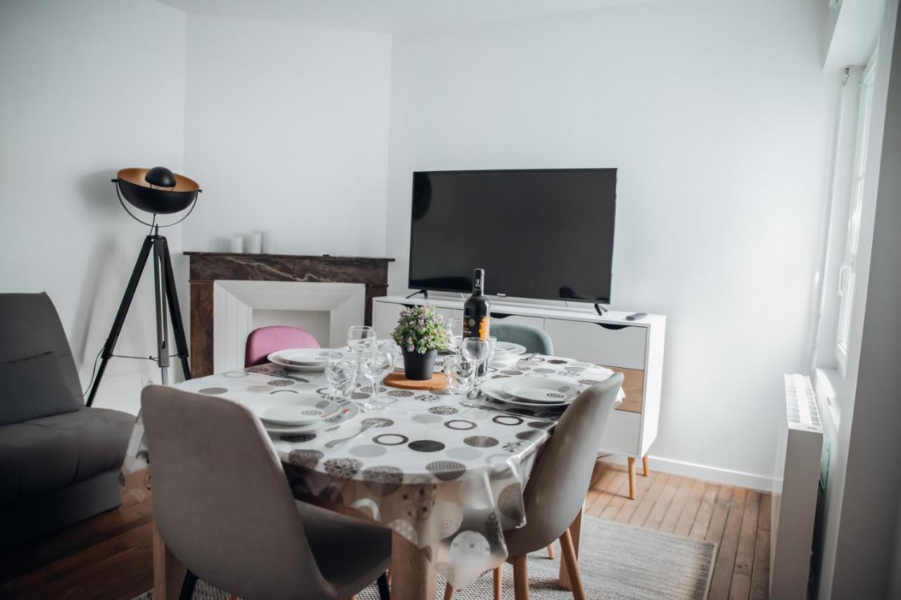 Appartement Neuf, Moderne Et Confortable! Ernee Ngoại thất bức ảnh