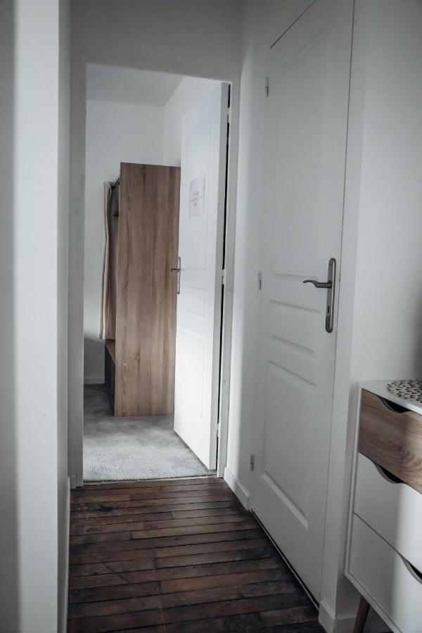Appartement Neuf, Moderne Et Confortable! Ernee Ngoại thất bức ảnh